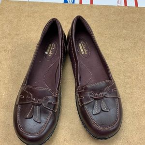 Clarks shoes. New without tag.